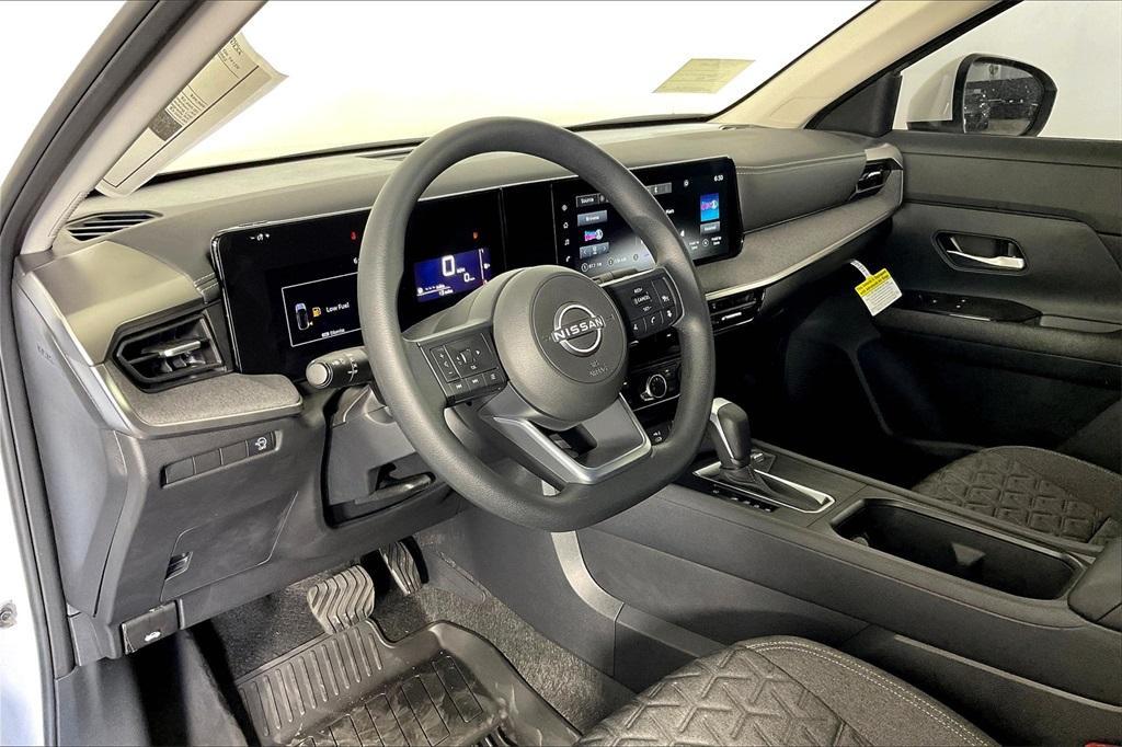 new 2025 Nissan Kicks car, priced at $24,097
