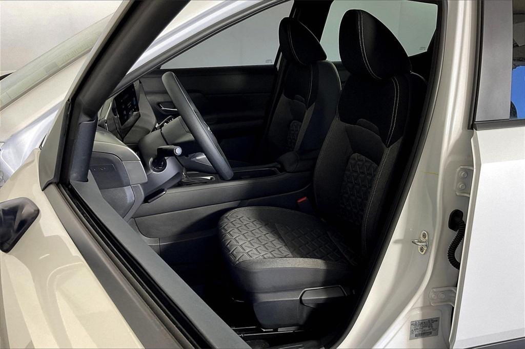 new 2025 Nissan Kicks car, priced at $24,097