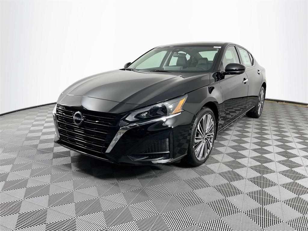 new 2024 Nissan Altima car, priced at $34,458