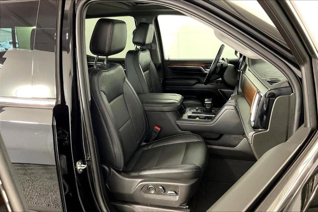 used 2024 GMC Sierra 1500 car, priced at $54,950