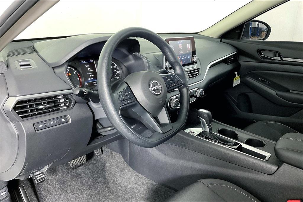 new 2025 Nissan Altima car, priced at $26,500