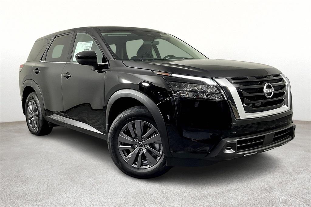 new 2025 Nissan Pathfinder car, priced at $40,450