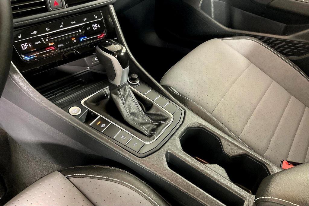 used 2025 Volkswagen Jetta car, priced at $24,264