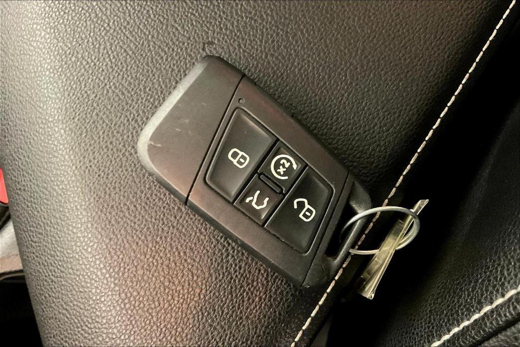 used 2025 Volkswagen Jetta car, priced at $24,264
