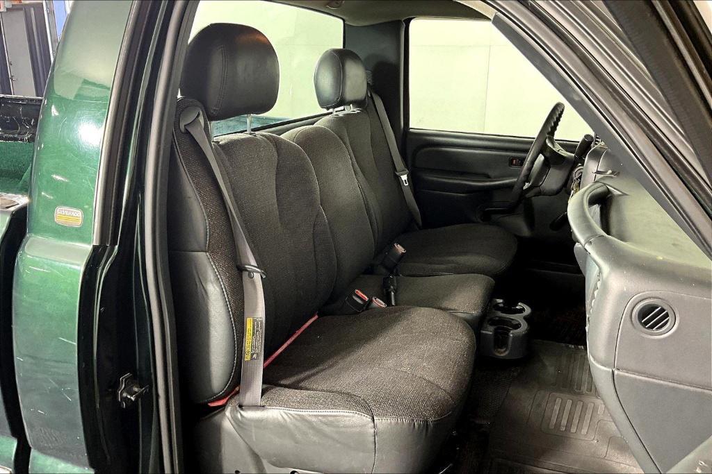 used 2001 Chevrolet Silverado 1500 car, priced at $6,995