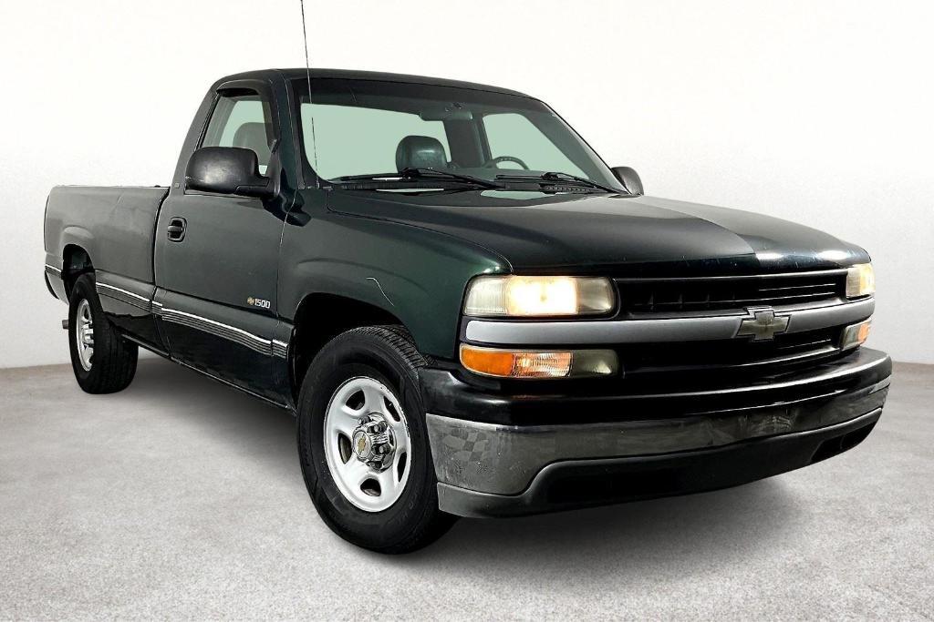 used 2001 Chevrolet Silverado 1500 car, priced at $6,995