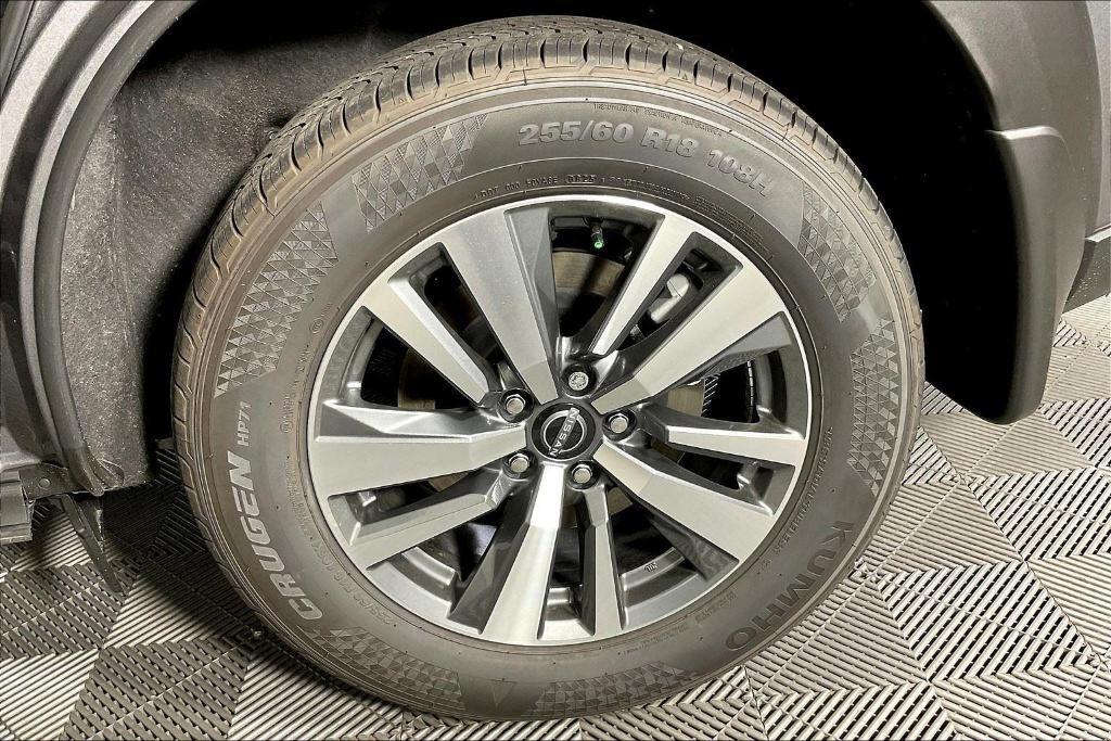 new 2025 Nissan Pathfinder car, priced at $44,121