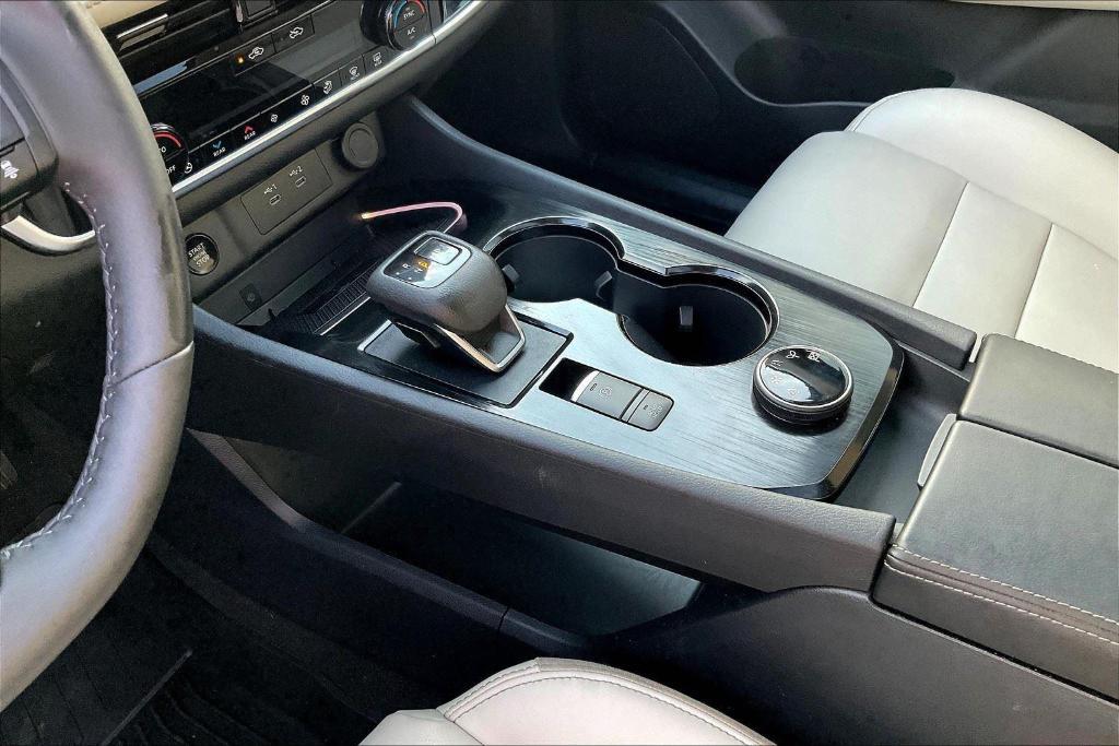 new 2024 Nissan Rogue car, priced at $39,564