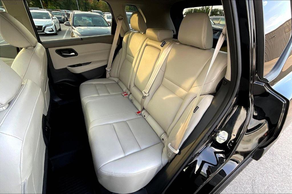 new 2024 Nissan Rogue car, priced at $39,564