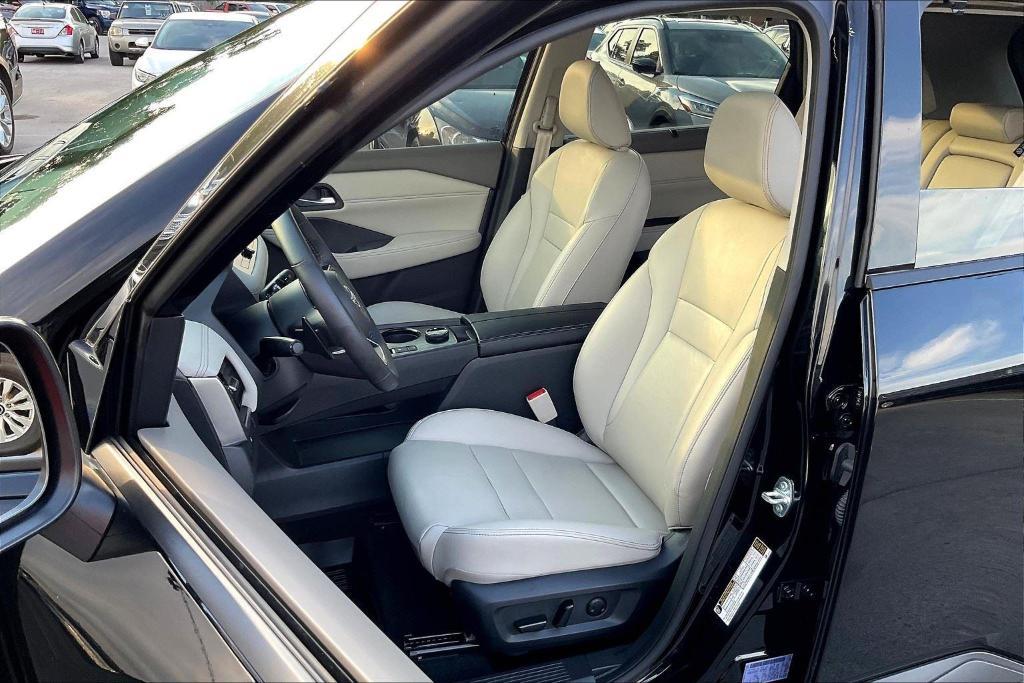 new 2024 Nissan Rogue car, priced at $39,564