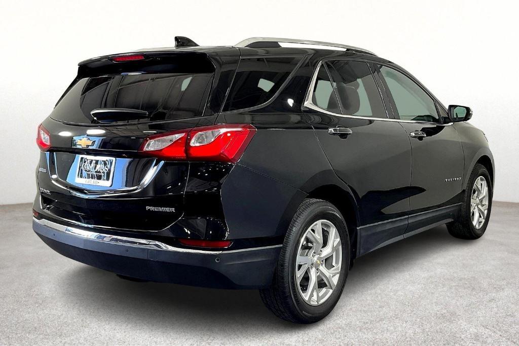 used 2021 Chevrolet Equinox car, priced at $23,991