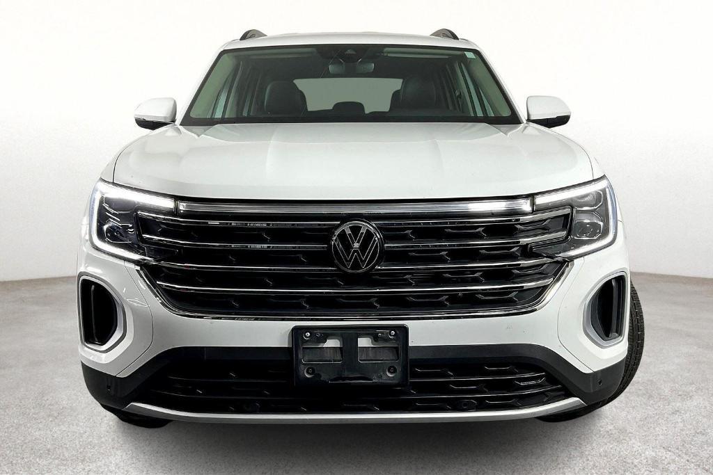 used 2025 Volkswagen Atlas car, priced at $41,109