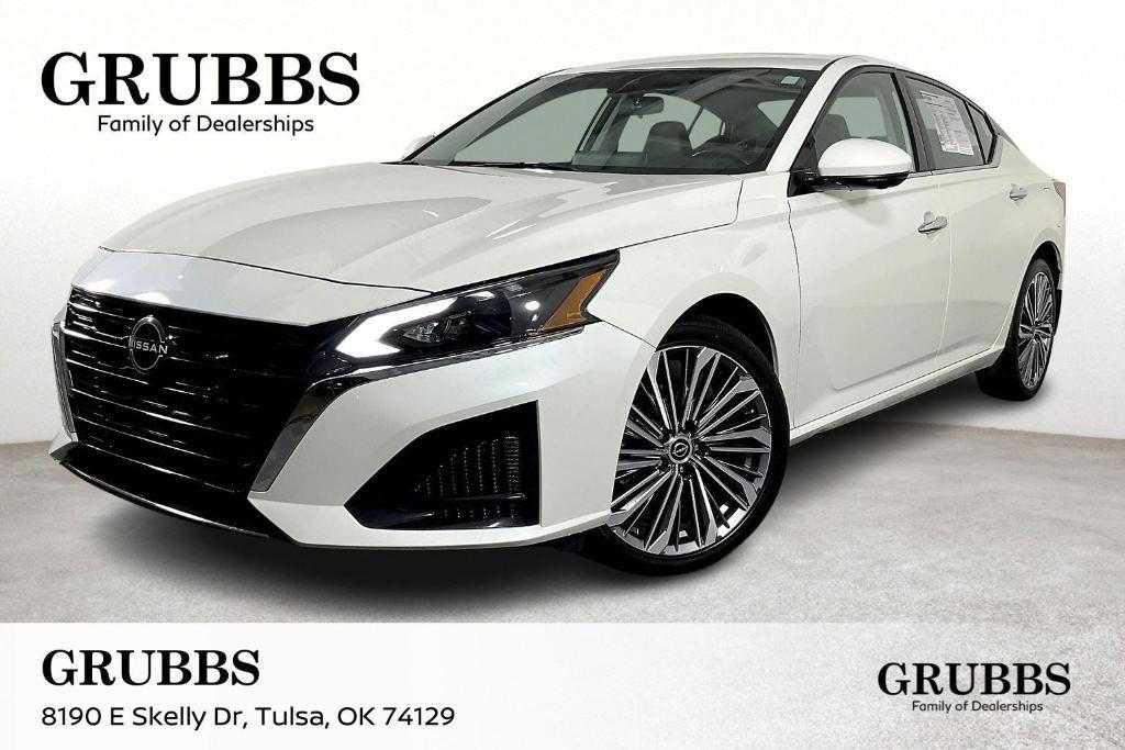 used 2023 Nissan Altima car, priced at $24,500