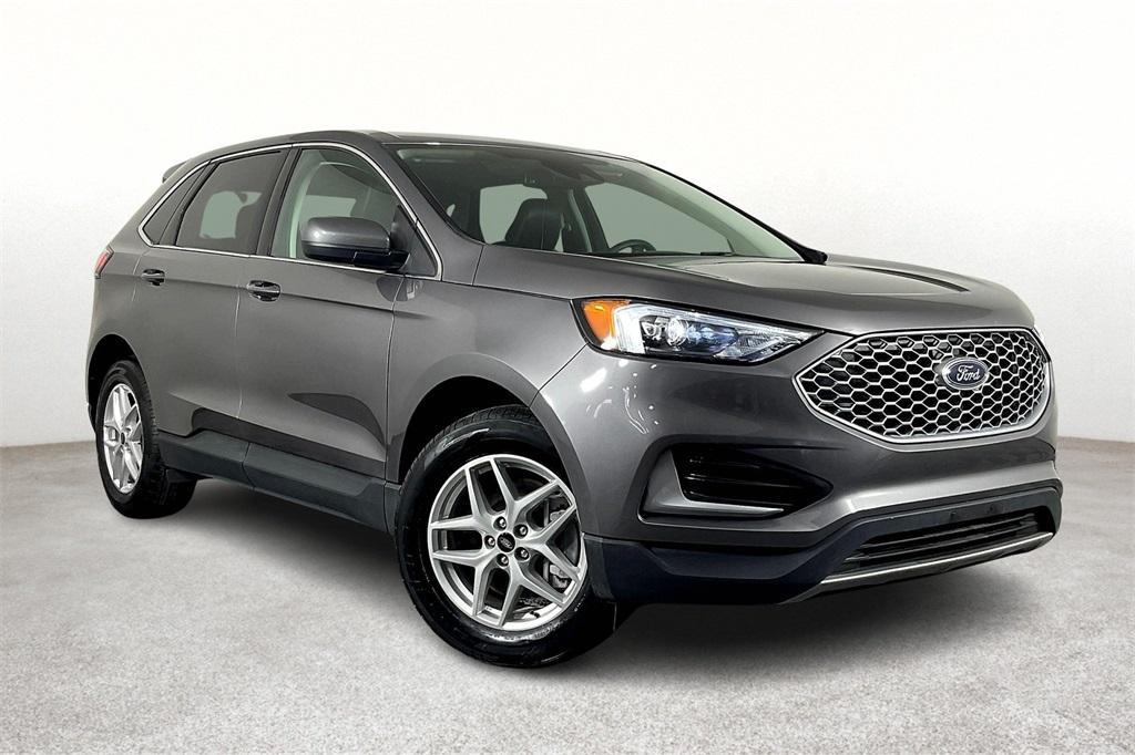 used 2024 Ford Edge car, priced at $27,506