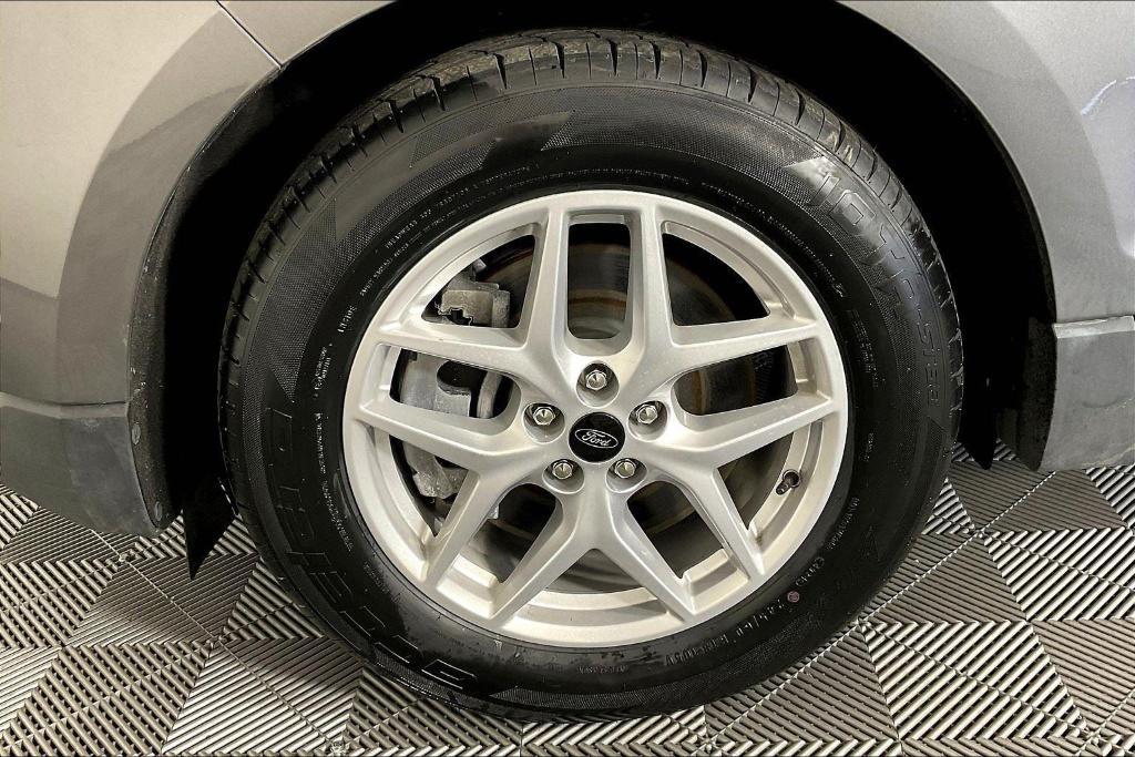 used 2024 Ford Edge car, priced at $26,477