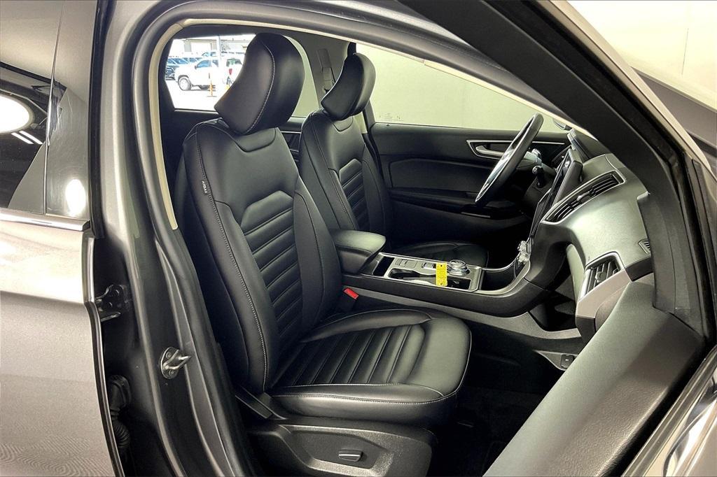 used 2024 Ford Edge car, priced at $27,506