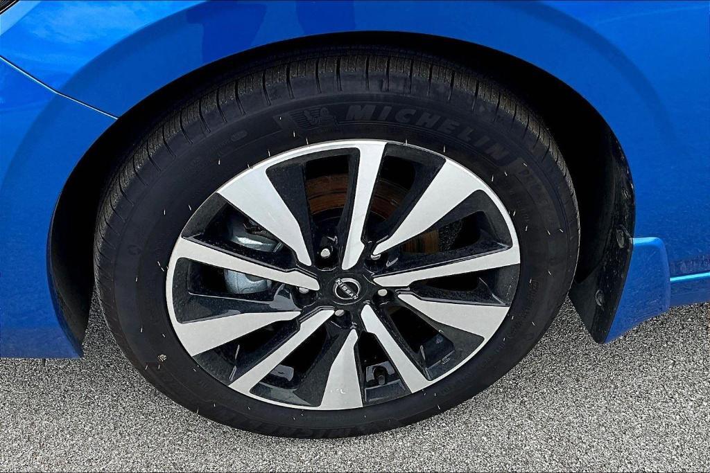 new 2025 Nissan Sentra car, priced at $26,915