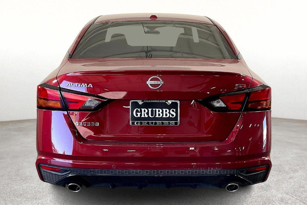 new 2025 Nissan Altima car, priced at $28,757