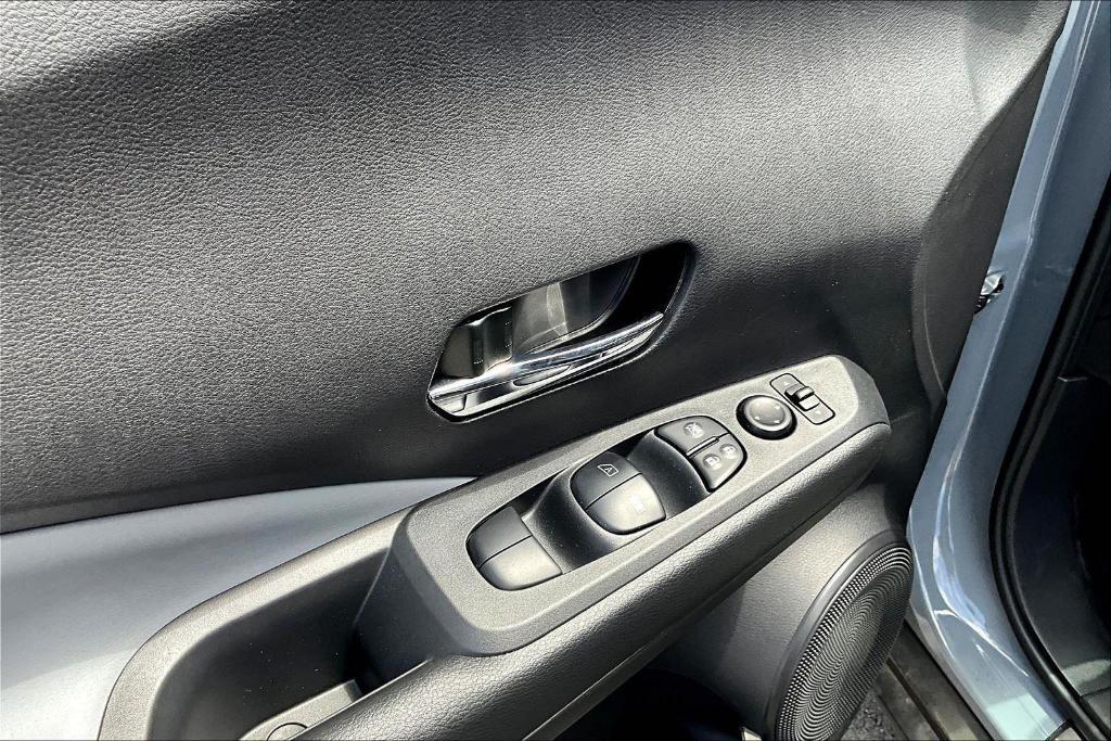 new 2024 Nissan Kicks car, priced at $28,708