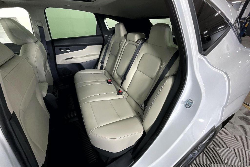new 2025 Nissan Murano car, priced at $47,015