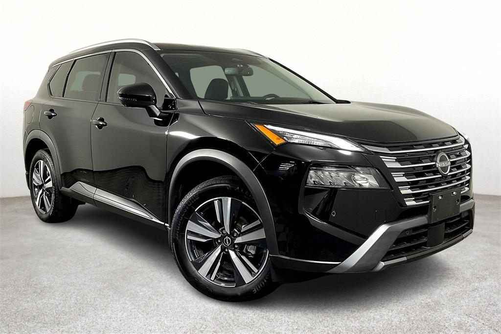 used 2024 Nissan Rogue car, priced at $30,913