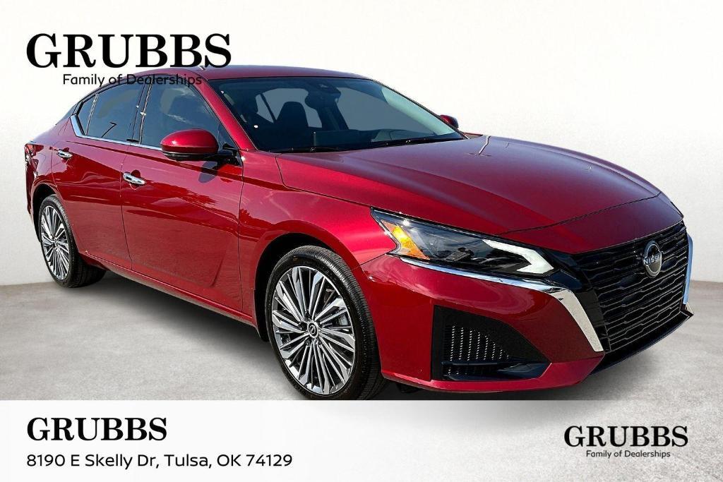 new 2025 Nissan Altima car, priced at $35,601