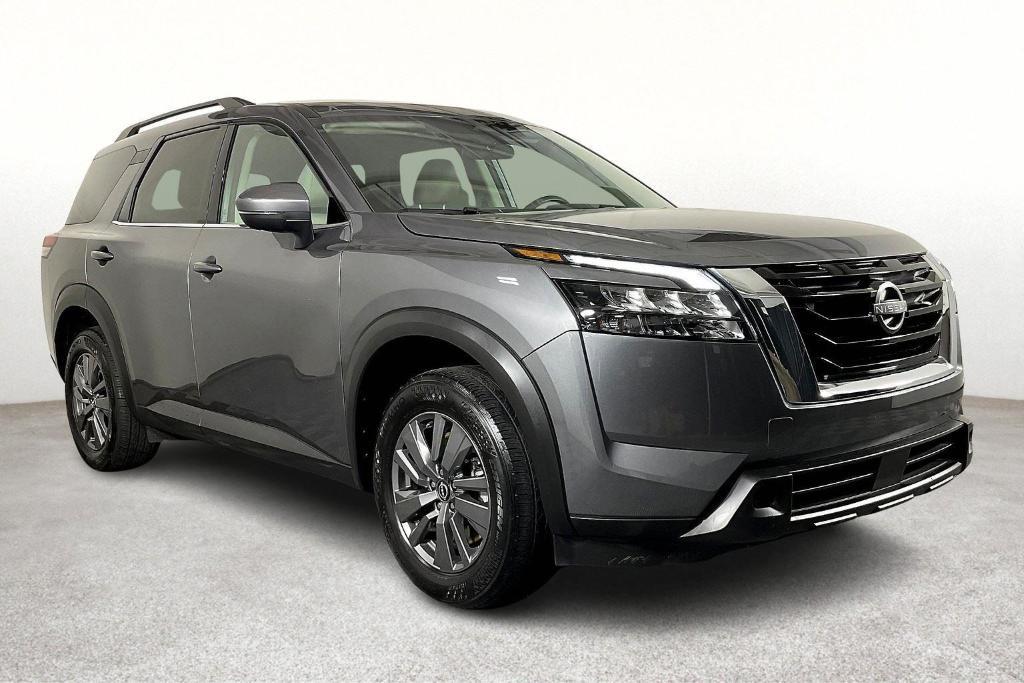 used 2024 Nissan Pathfinder car, priced at $30,177