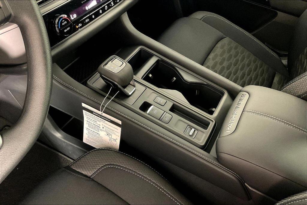 new 2025 Nissan Pathfinder car, priced at $37,819