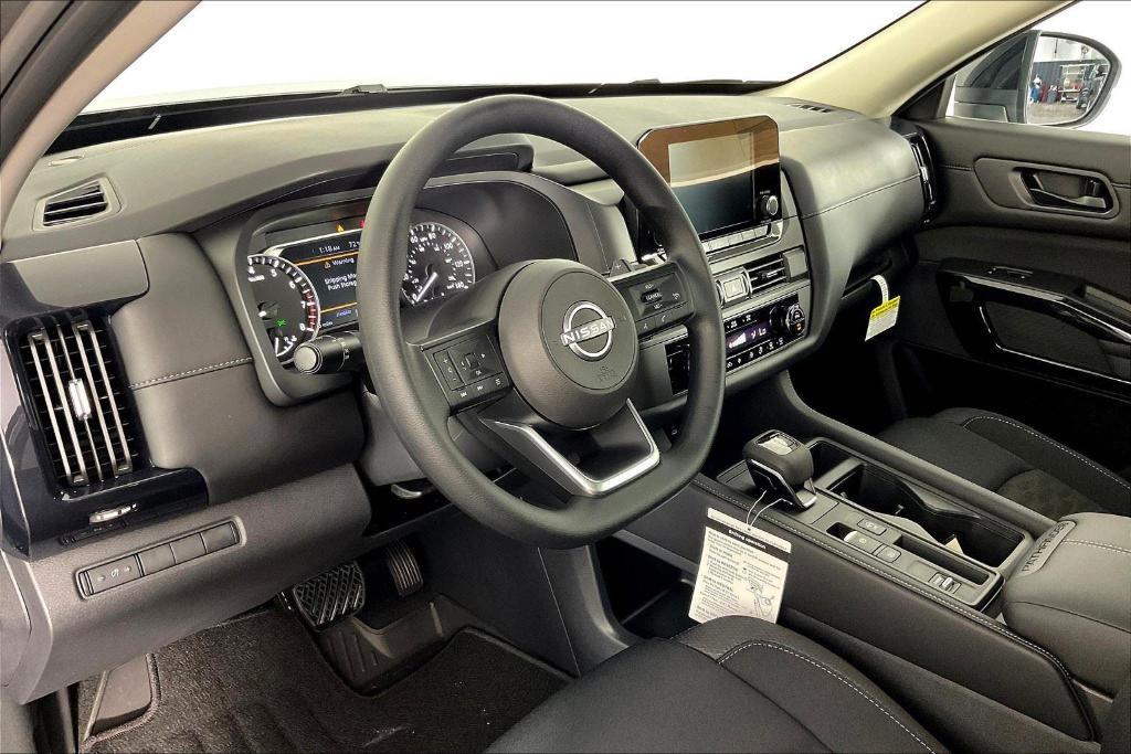 new 2025 Nissan Pathfinder car, priced at $37,819