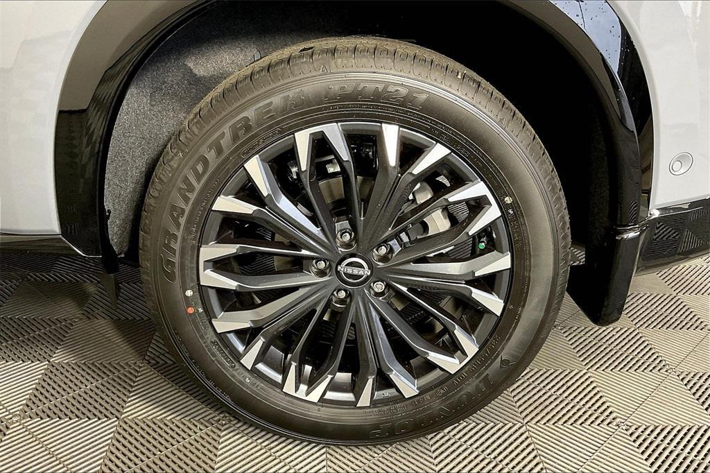 new 2025 Nissan Rogue car, priced at $41,624
