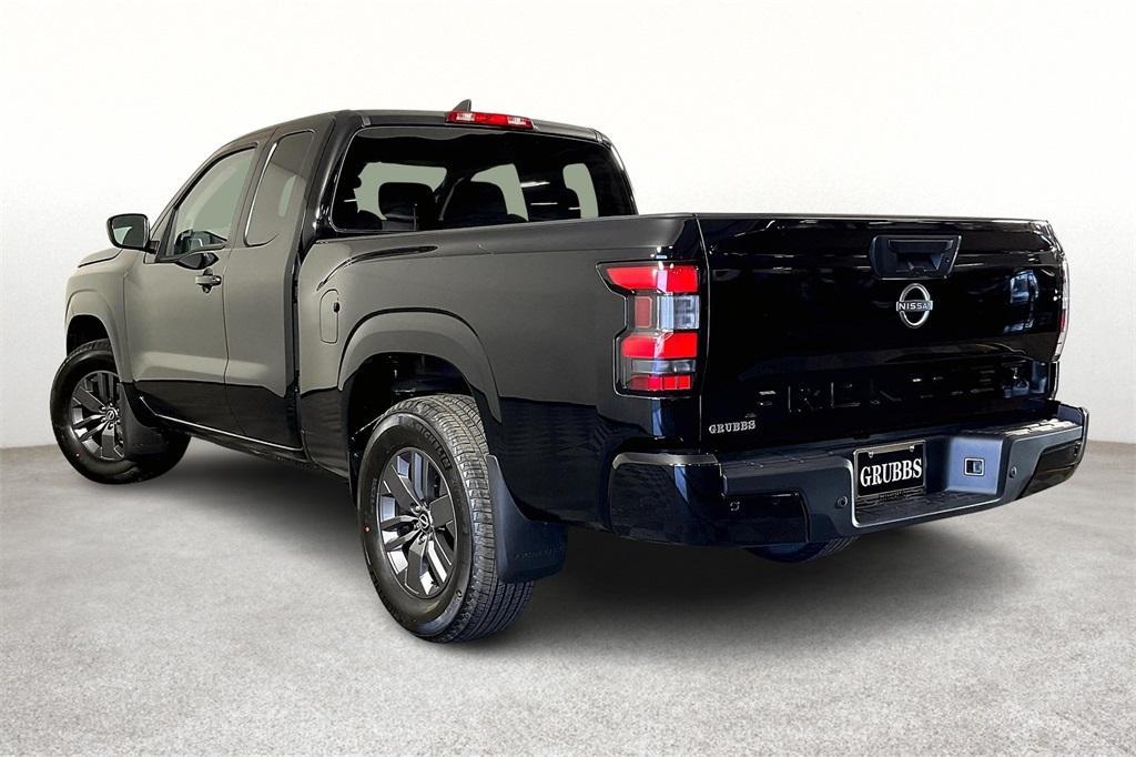 new 2025 Nissan Frontier car, priced at $36,055