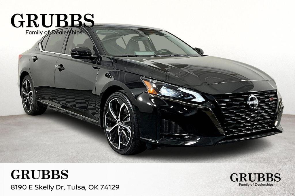 new 2025 Nissan Altima car, priced at $32,335