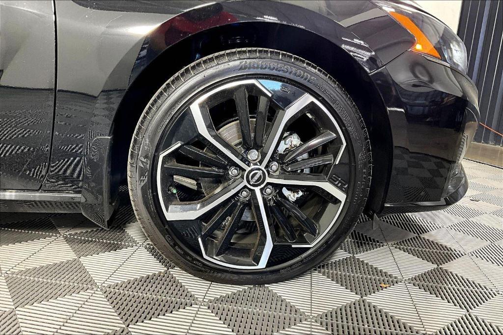 new 2025 Nissan Altima car, priced at $32,335