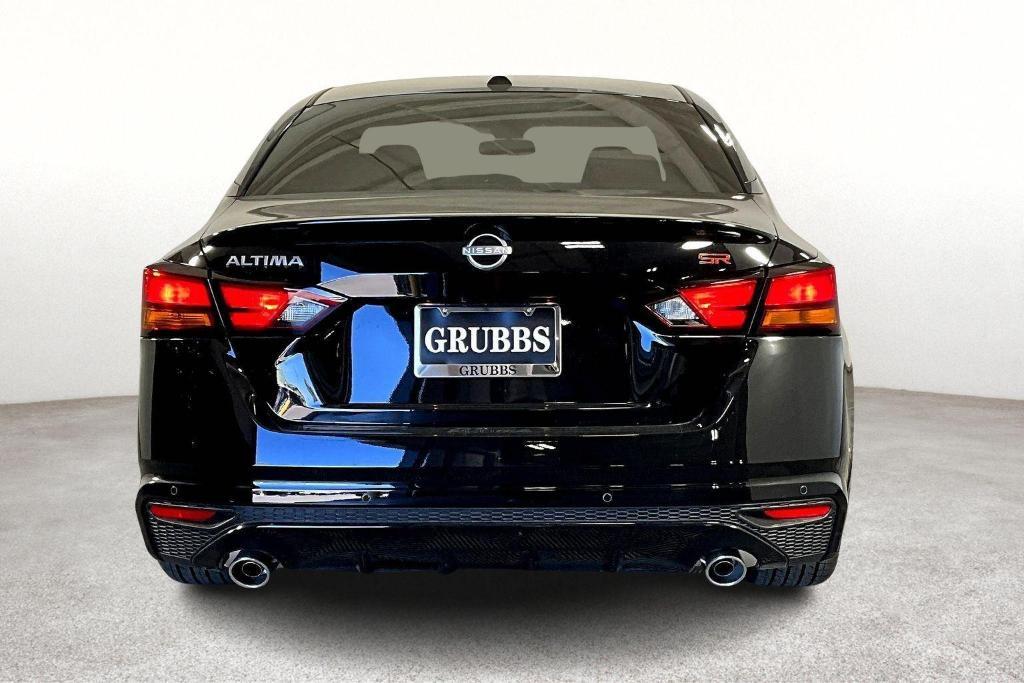 new 2025 Nissan Altima car, priced at $32,335