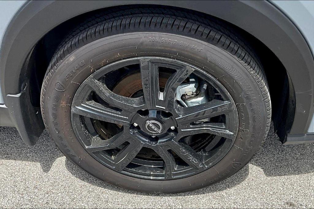 new 2024 Nissan Kicks car, priced at $30,340