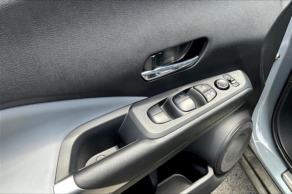 new 2024 Nissan Kicks car, priced at $30,340