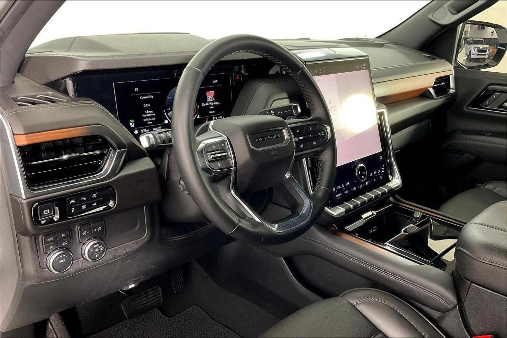 used 2025 GMC Yukon car, priced at $79,877