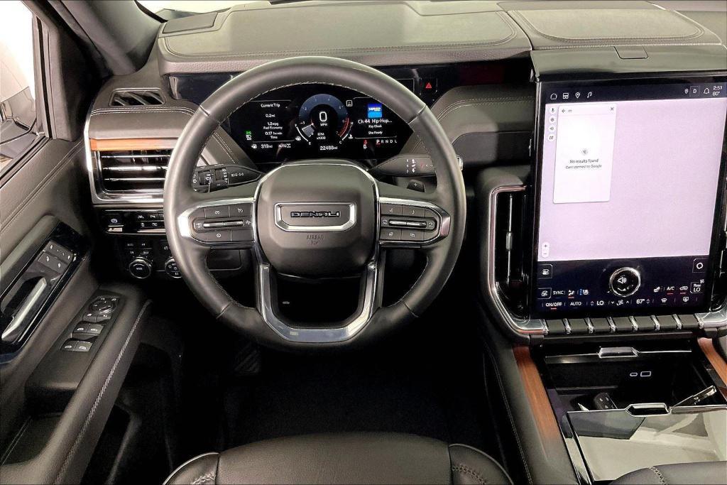 used 2025 GMC Yukon car, priced at $79,877