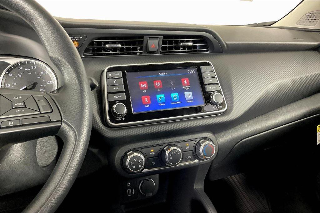 new 2025 Nissan Kicks Play car, priced at $23,590