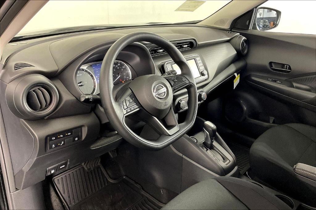 new 2025 Nissan Kicks Play car, priced at $23,590