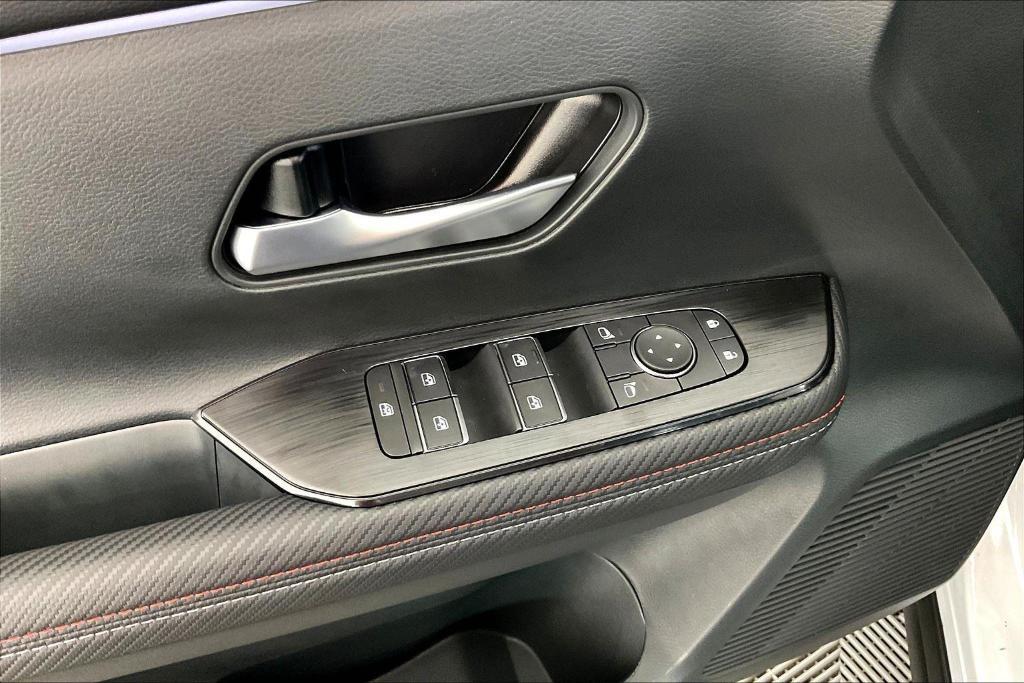new 2025 Nissan Kicks car, priced at $27,545
