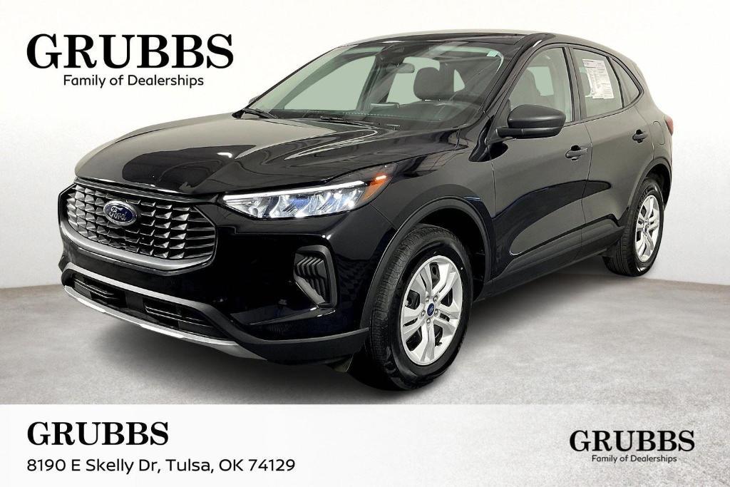 used 2023 Ford Escape car, priced at $22,900