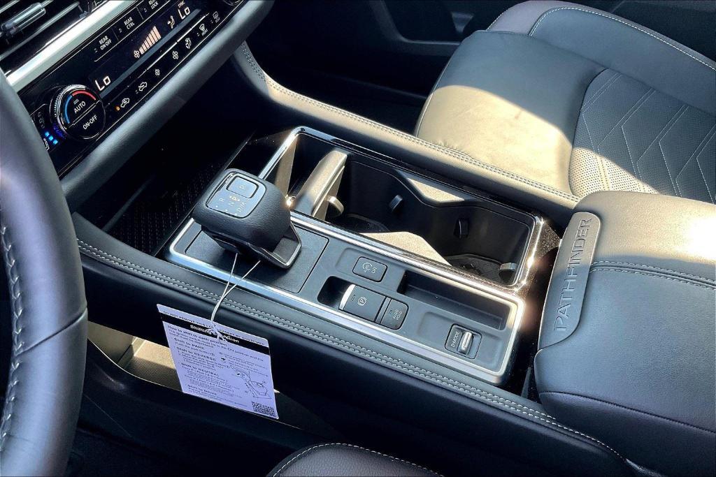 new 2025 Nissan Pathfinder car, priced at $52,030