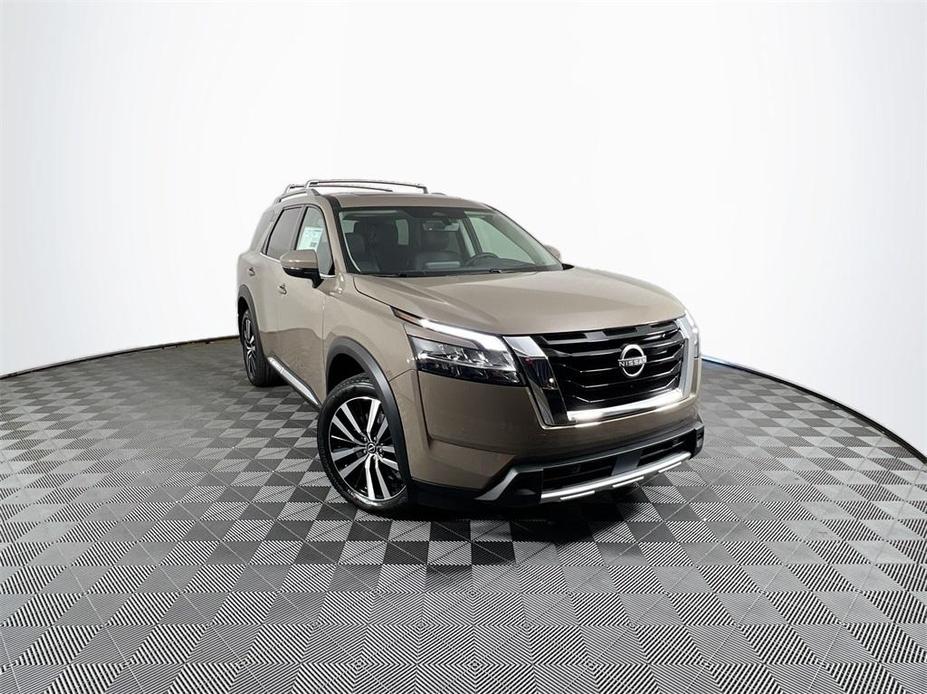 new 2024 Nissan Pathfinder car, priced at $51,222