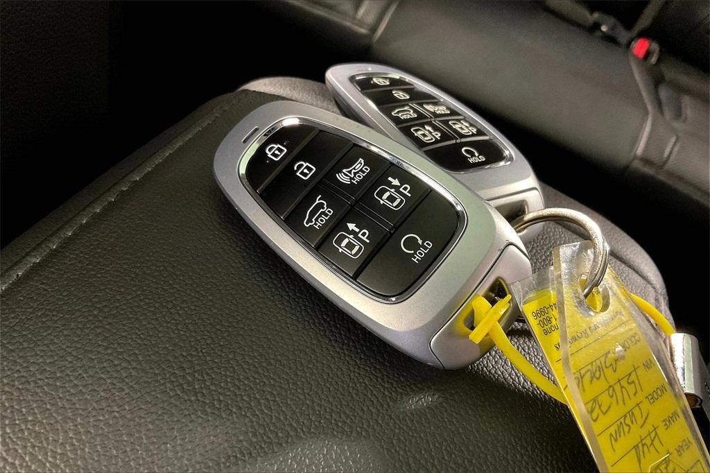 used 2024 Hyundai TUCSON Hybrid car, priced at $32,362