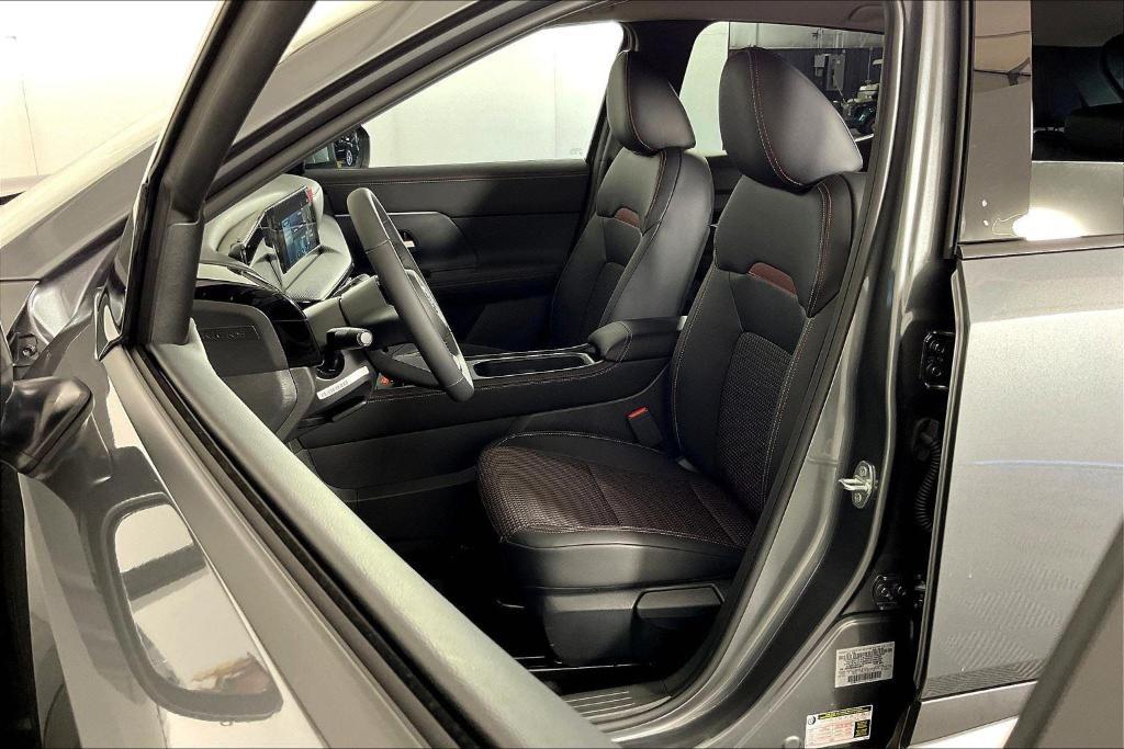 new 2025 Nissan Kicks car, priced at $26,161