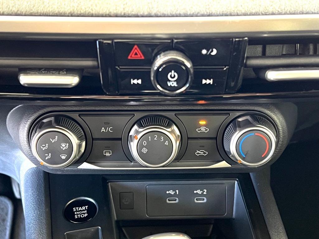 new 2025 Nissan Kicks car