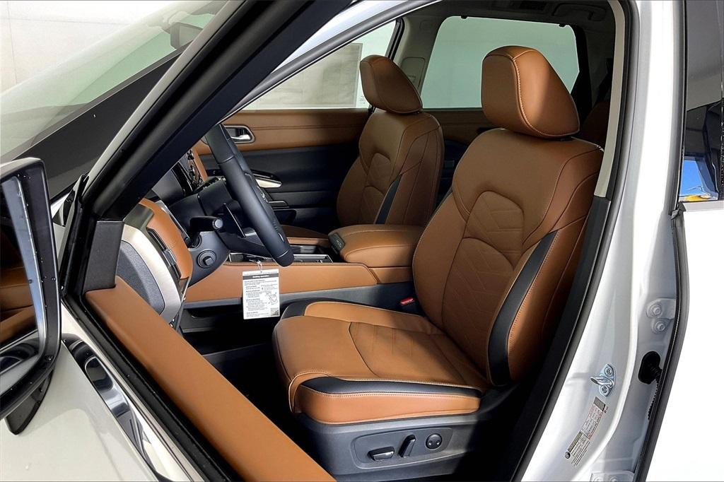 new 2025 Nissan Pathfinder car, priced at $51,499