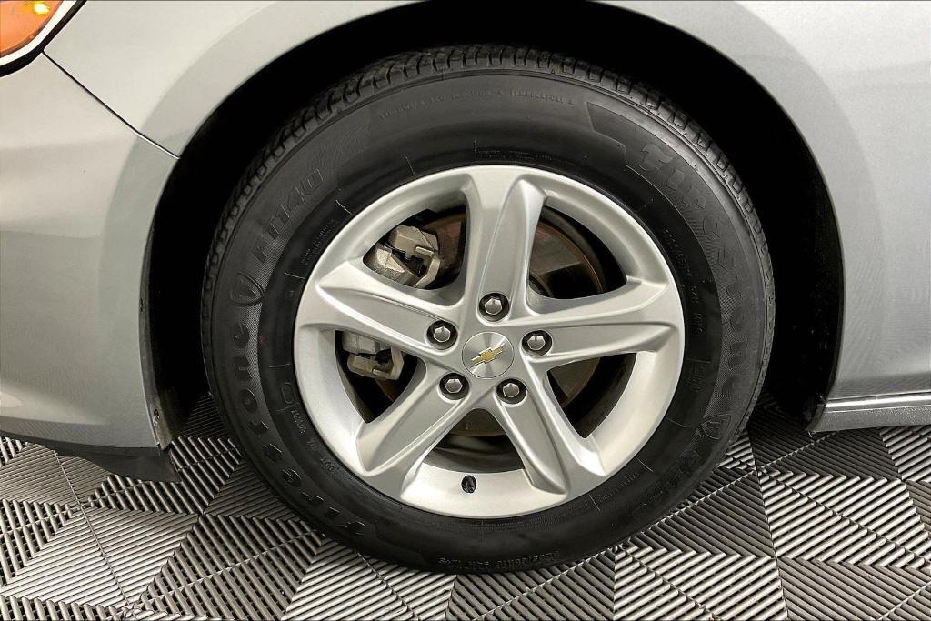 used 2023 Chevrolet Malibu car, priced at $20,229