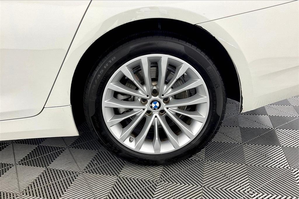 used 2022 BMW 530 car, priced at $33,702